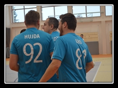 2 (44)